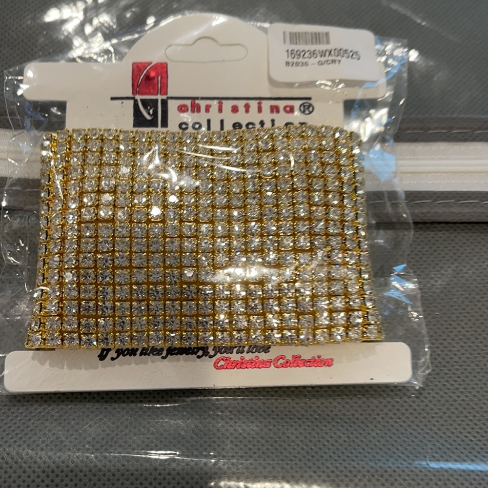 Women gold rhinestone cuff brand new - Picture 2 of 7